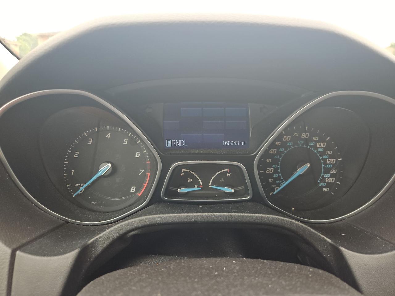 Ford Focus SE 2012