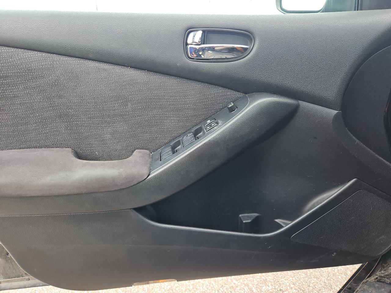 Nissan Altima 2.5 S 2011