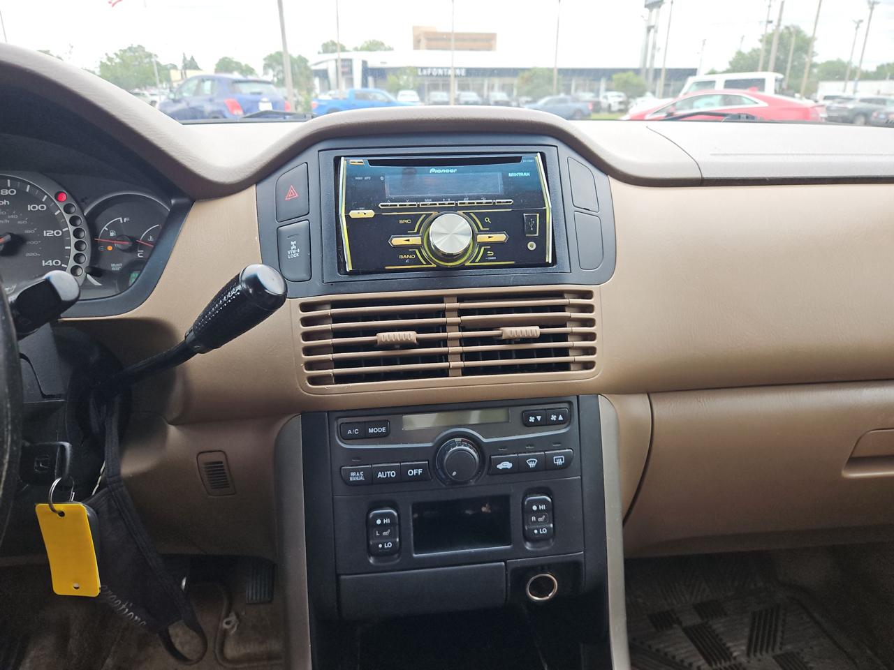 Honda Pilot EX w/ Leather 2004