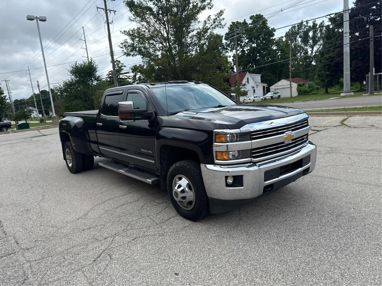 Chevrolet Silverado 3500HD LTZ Crew Cab 4WD 2015
