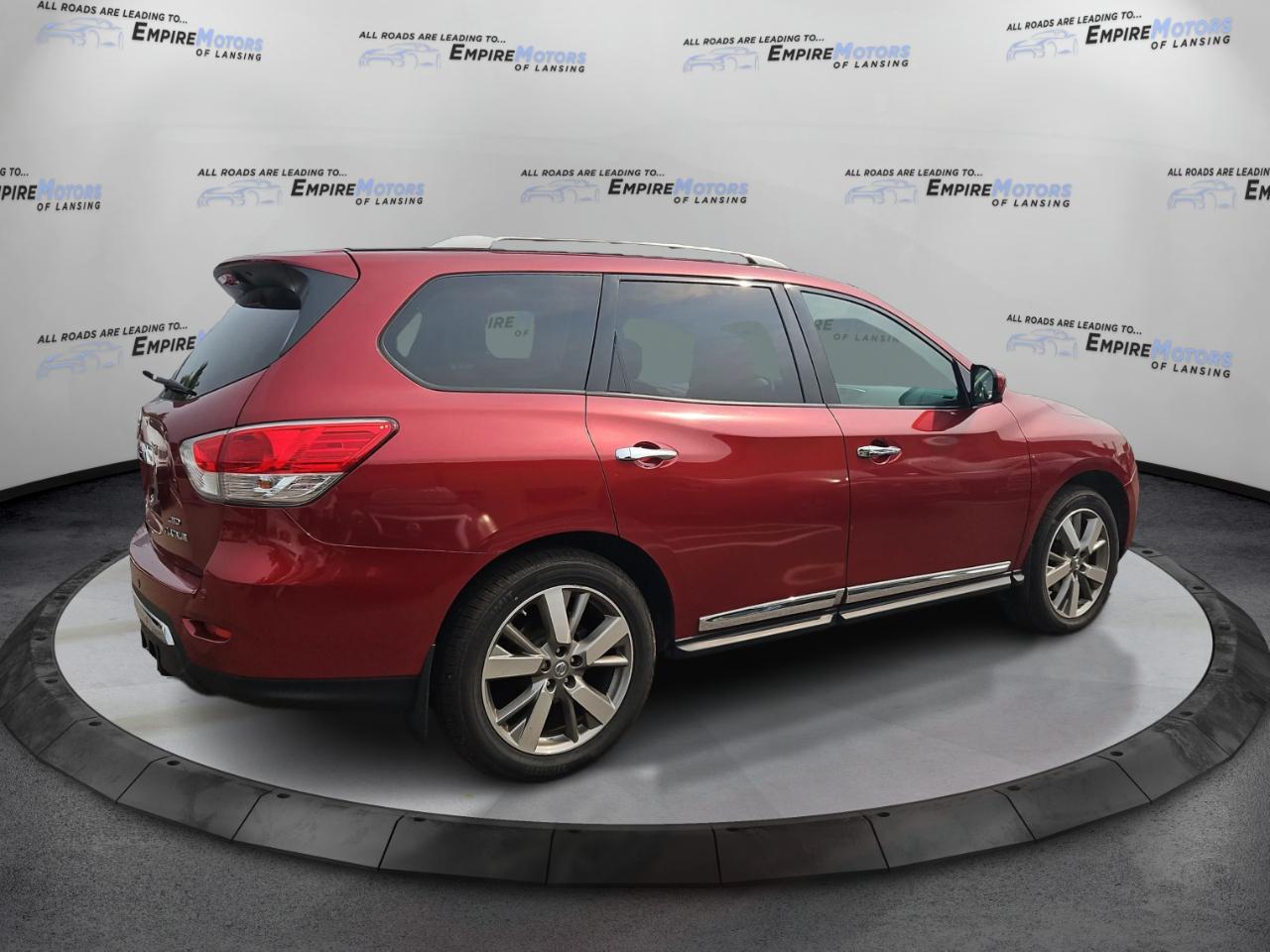 Nissan Pathfinder S 4WD 2014