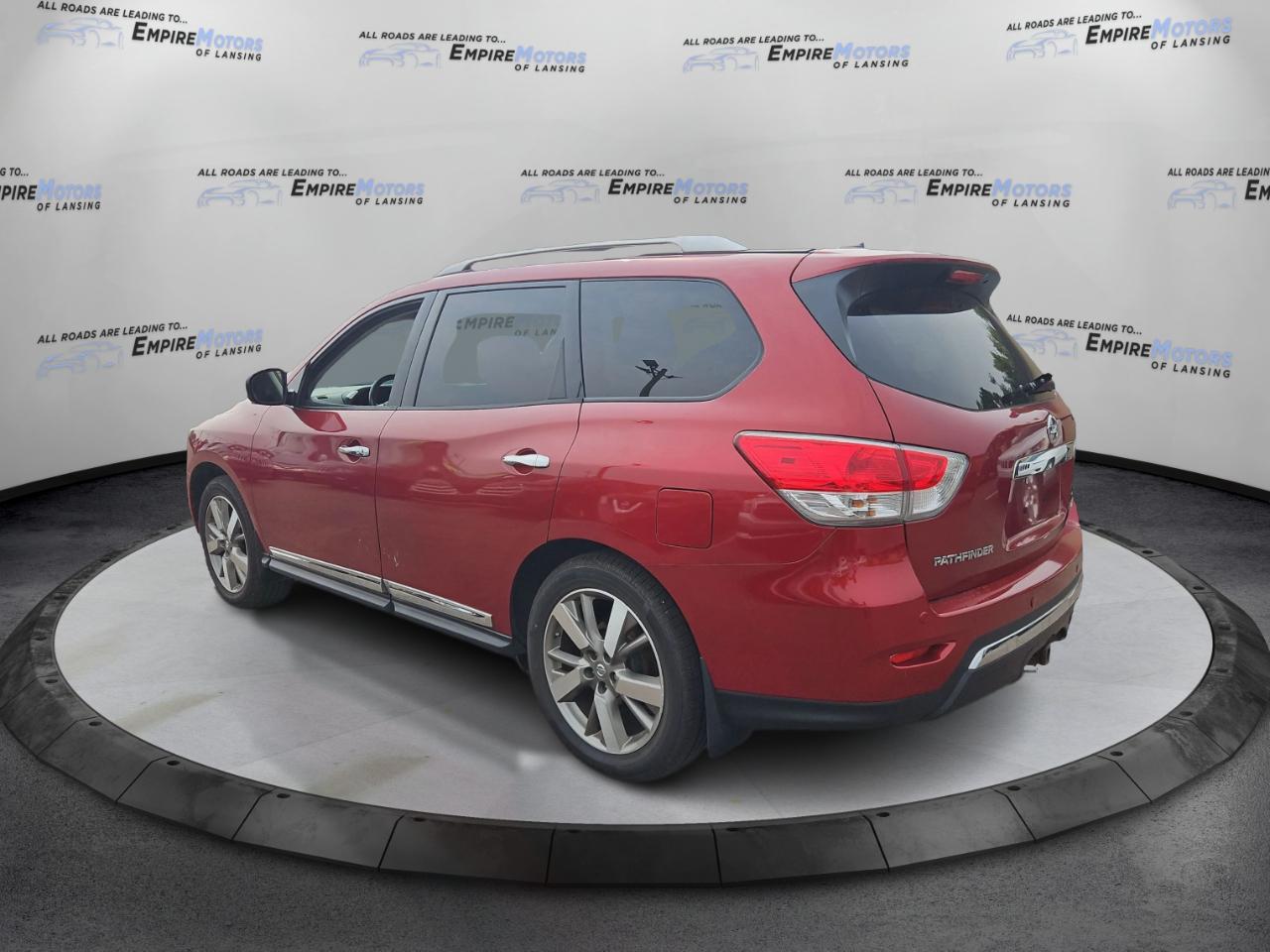 Nissan Pathfinder S 4WD 2014