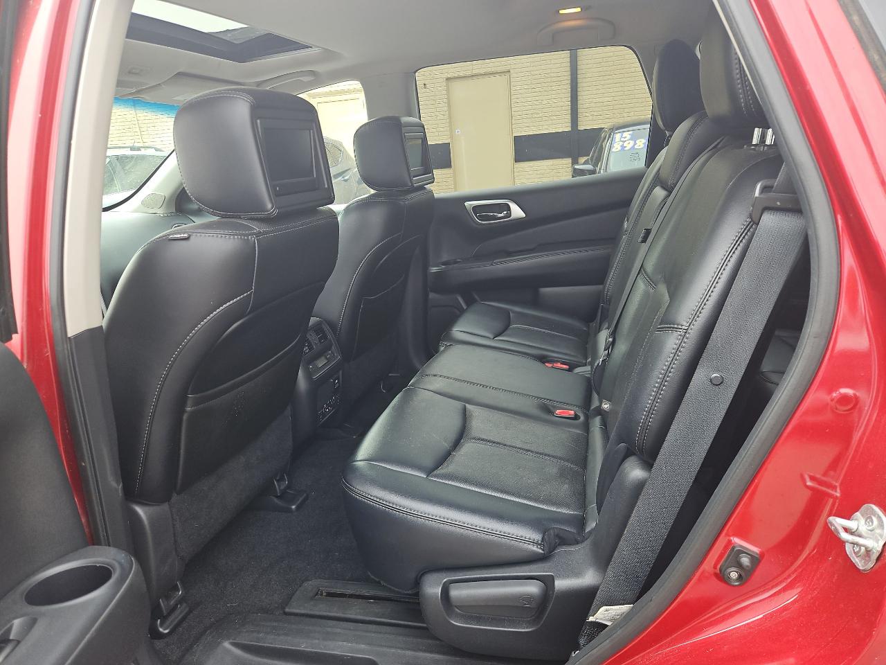 Nissan Pathfinder S 4WD 2014