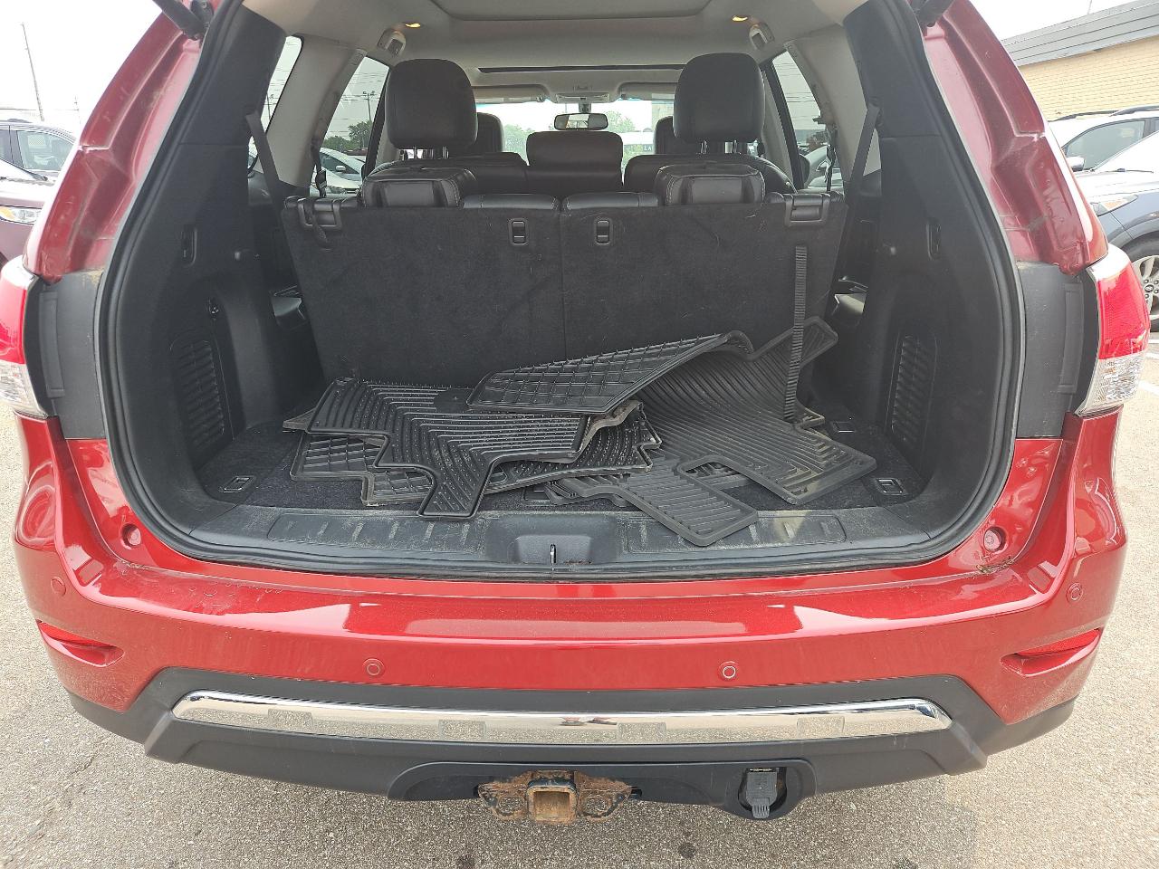 Nissan Pathfinder S 4WD 2014