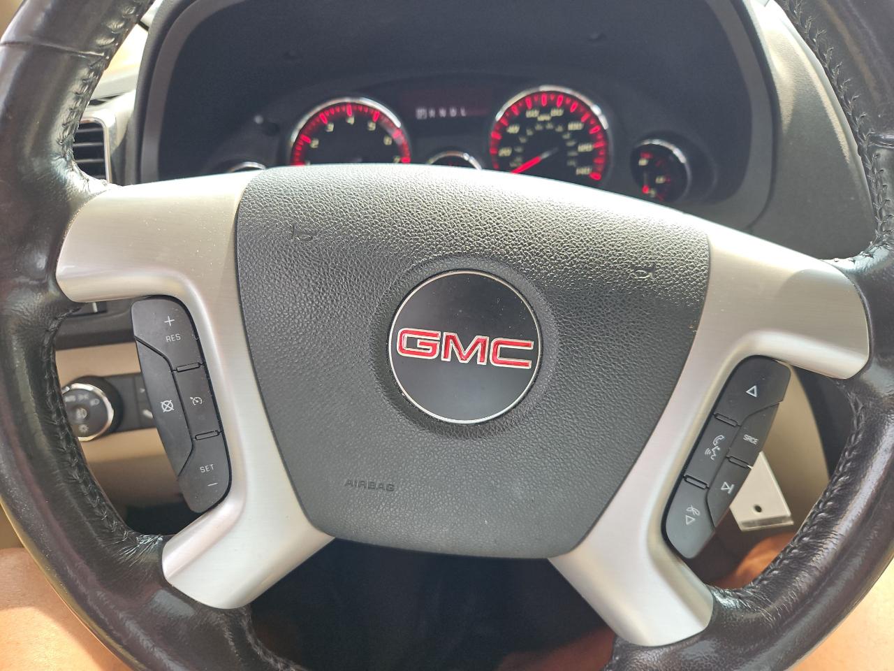 GMC Acadia SLT-1 AWD 2012
