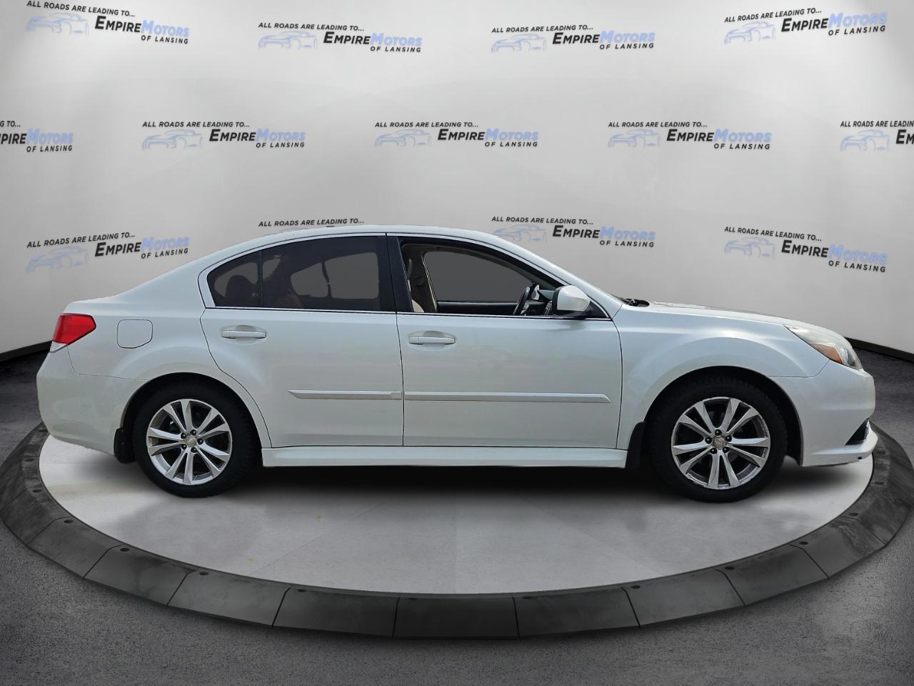 Subaru Legacy 2.5i Limited 2013