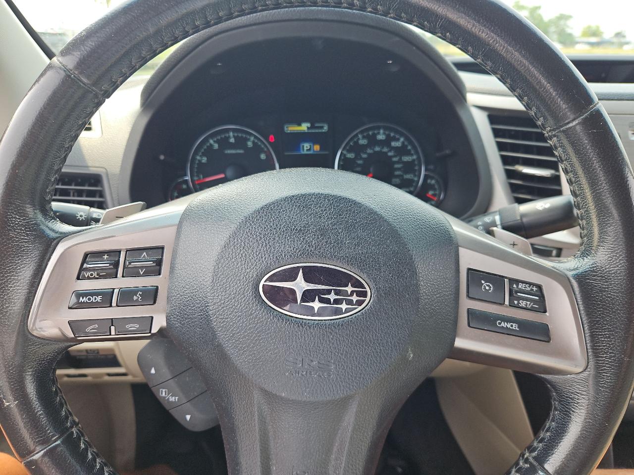 Subaru Legacy 2.5i Limited 2013