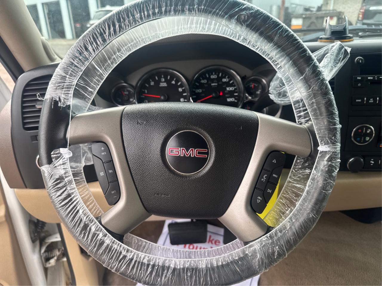 GMC Sierra 1500 SLE Crew Cab 4WD 2013