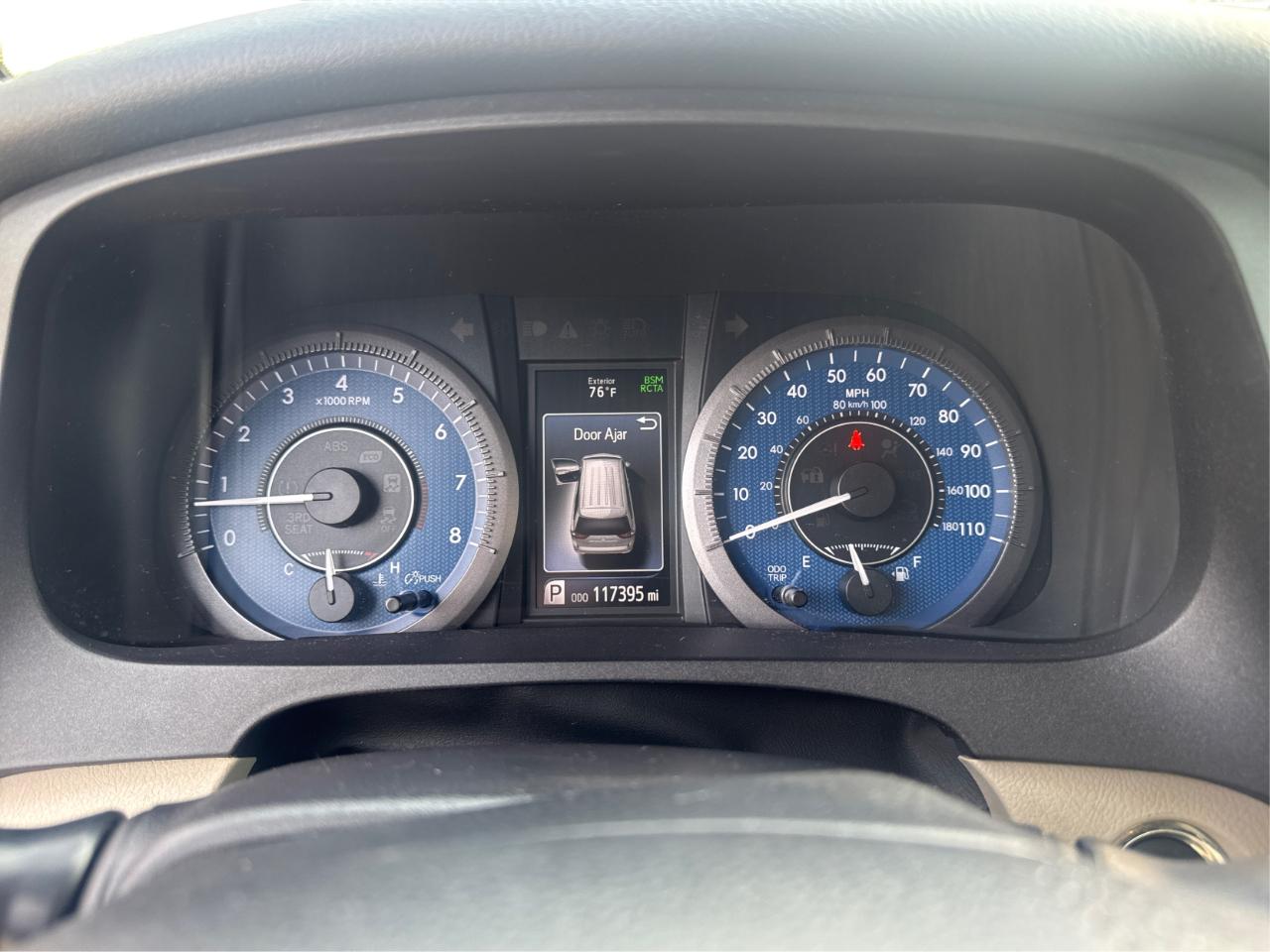 Toyota Sienna LE 8-Passenger 2020
