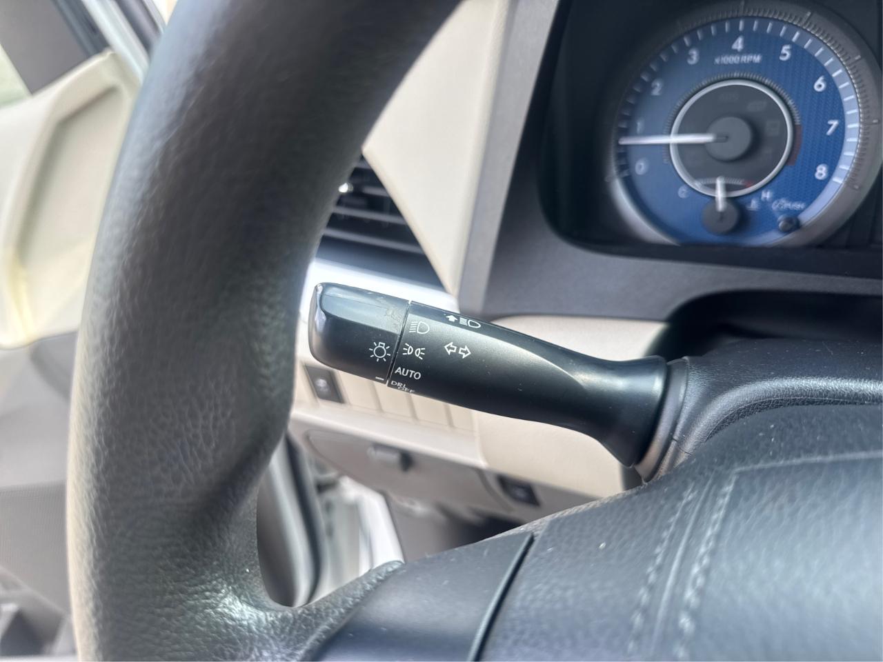 Toyota Sienna LE 8-Passenger 2020