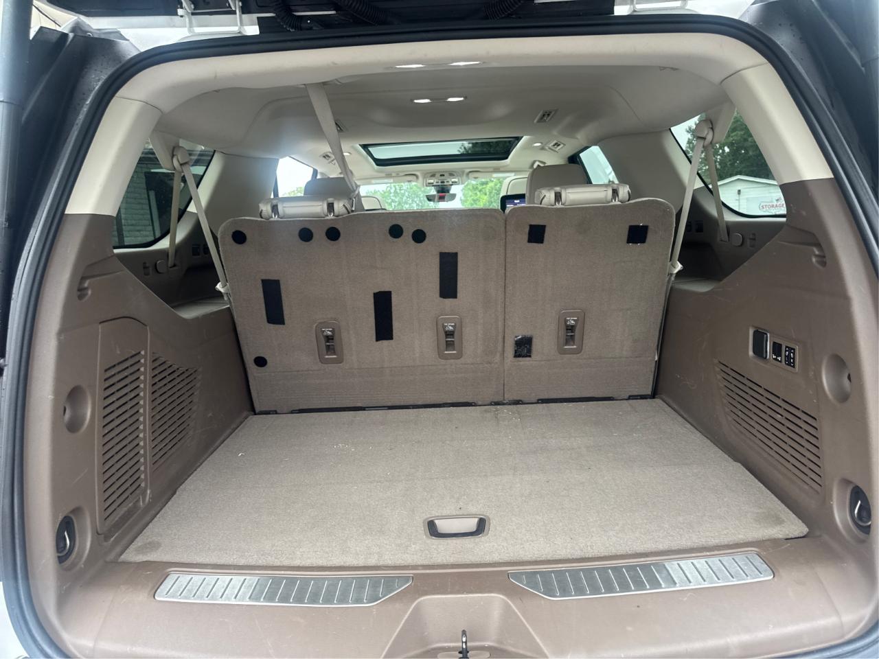 GMC Yukon XL Denali 4WD 2021
