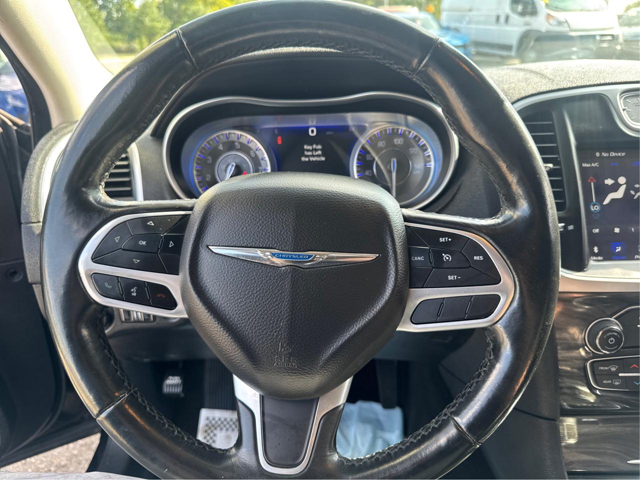 Chrysler 300 Touring AWD 2022
