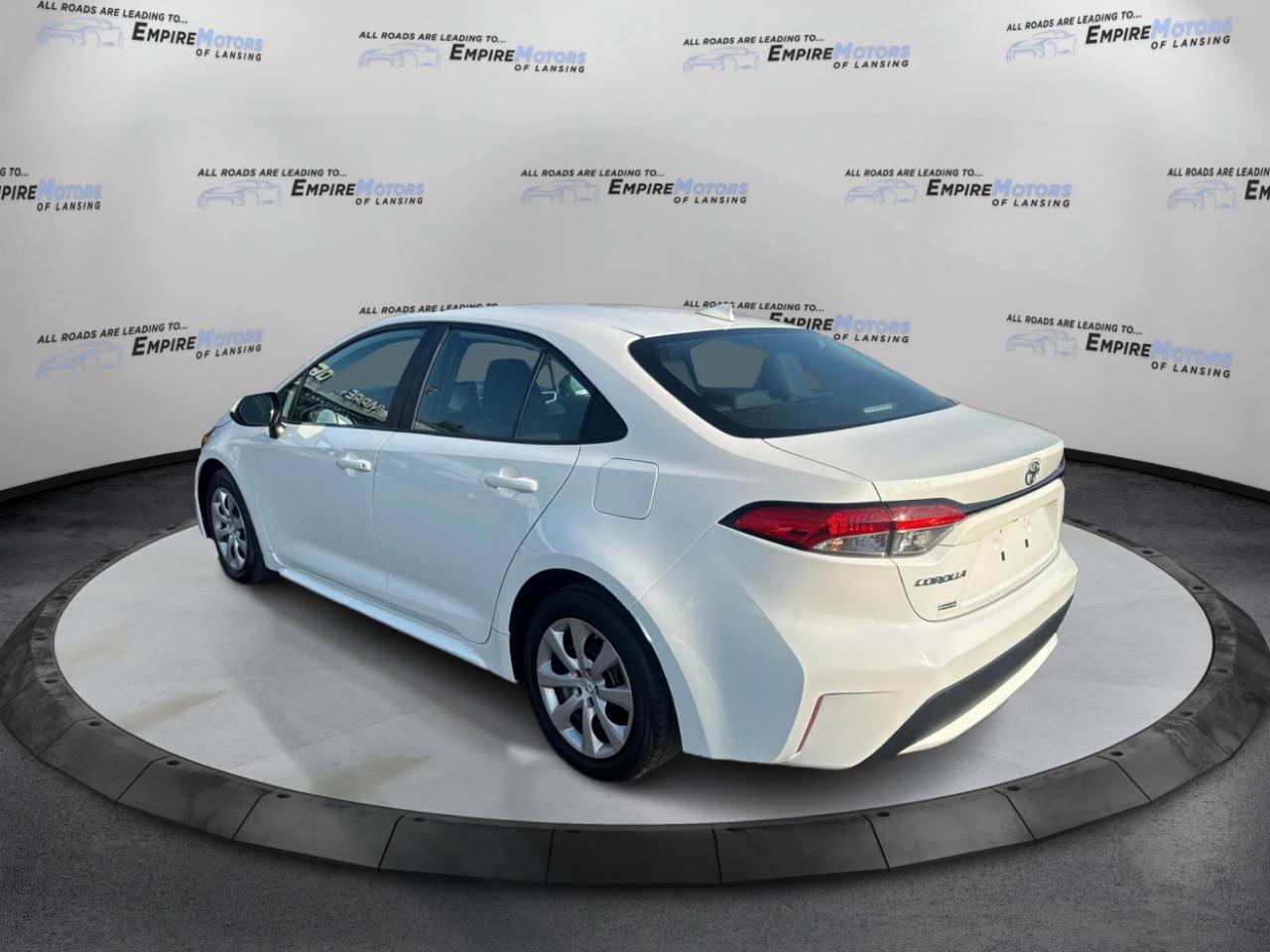 Toyota Corolla LE 2021