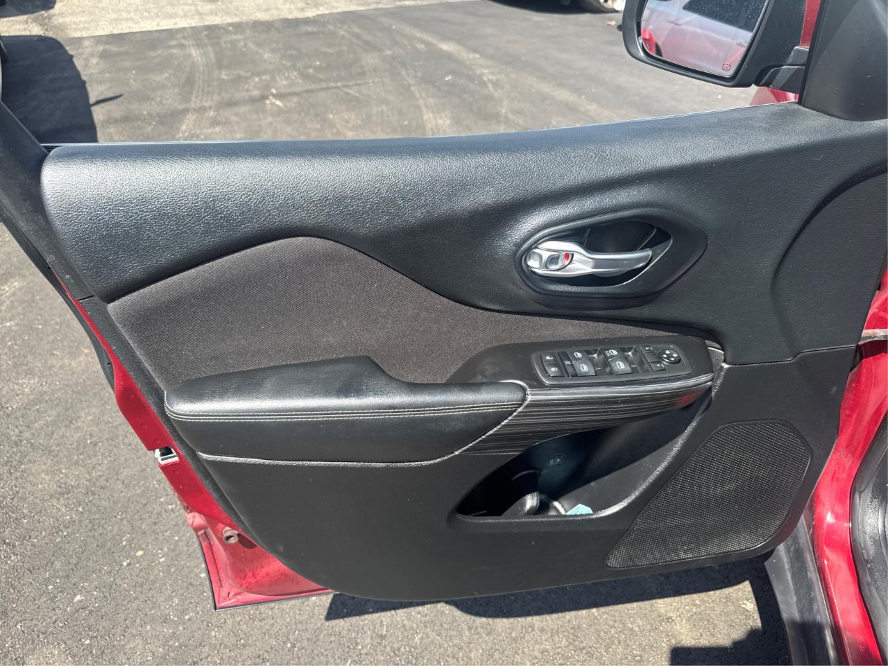 Jeep Cherokee Latitude FWD 2015