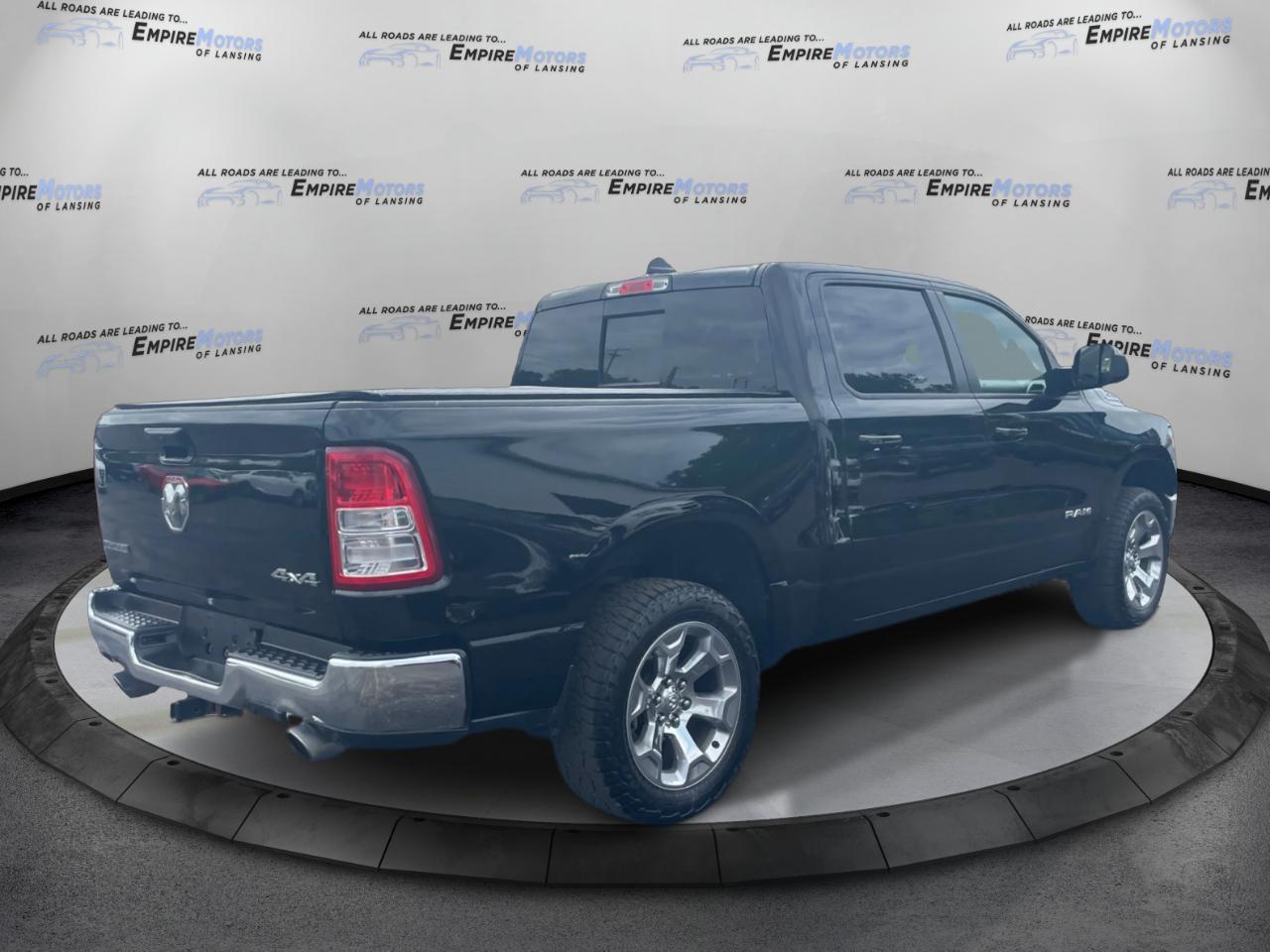 RAM 1500 Big Horn Crew Cab SWB 4WD 2021