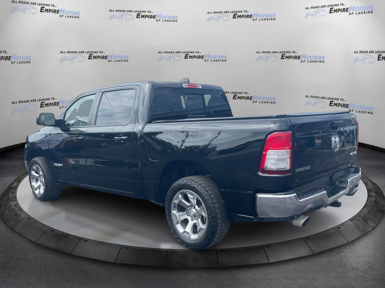 RAM 1500 Big Horn Crew Cab SWB 4WD 2021