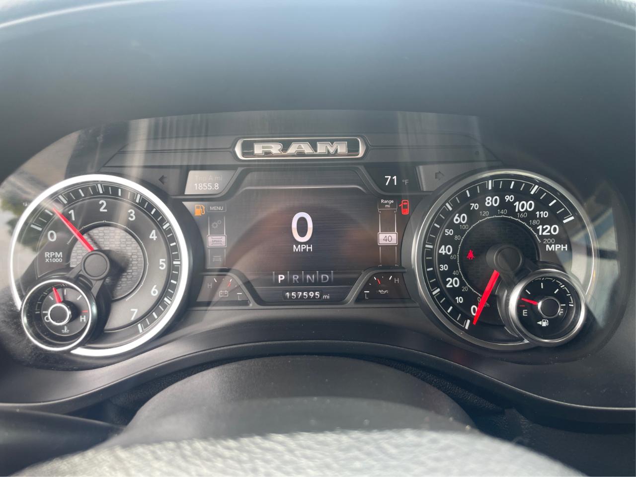 RAM 1500 Big Horn Crew Cab SWB 4WD 2021