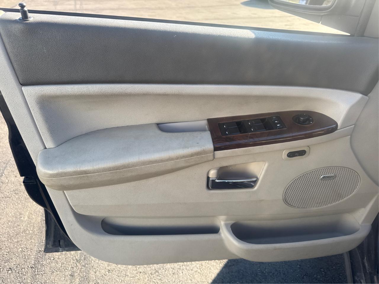 Jeep Grand Cherokee Overland 4WD 2008