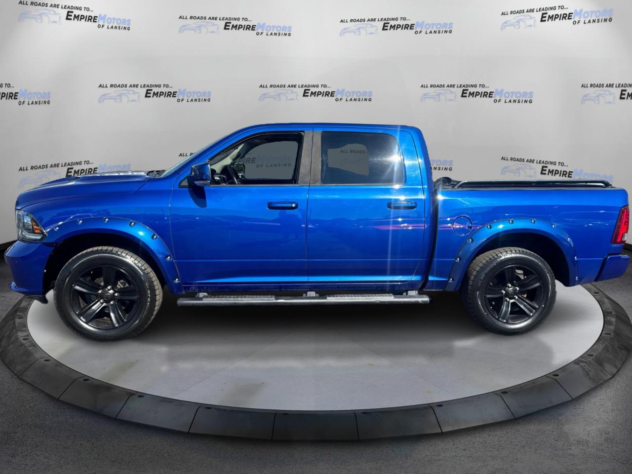 RAM 1500 Sport Crew Cab SWB 4WD 2015
