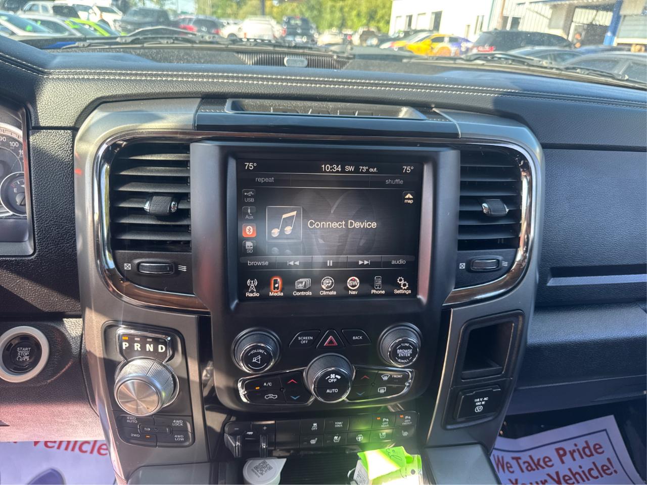RAM 1500 Sport Crew Cab SWB 4WD 2015