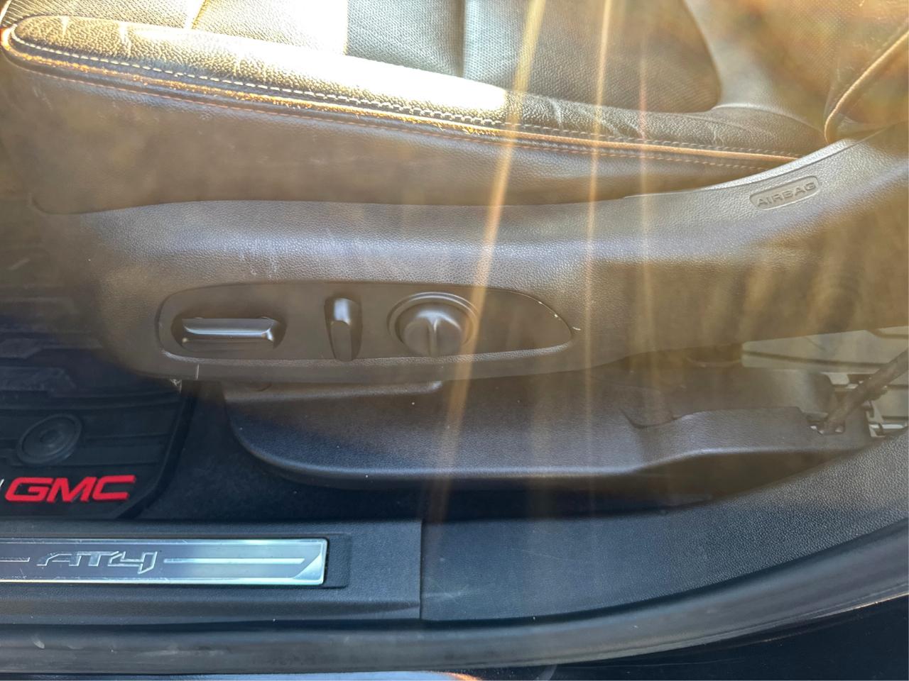 GMC Acadia SLE 2020