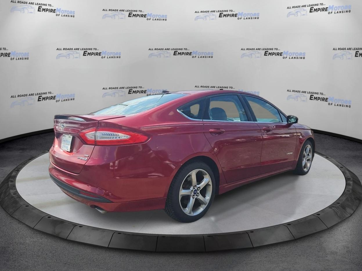 Ford Fusion Hybrid SE 2013