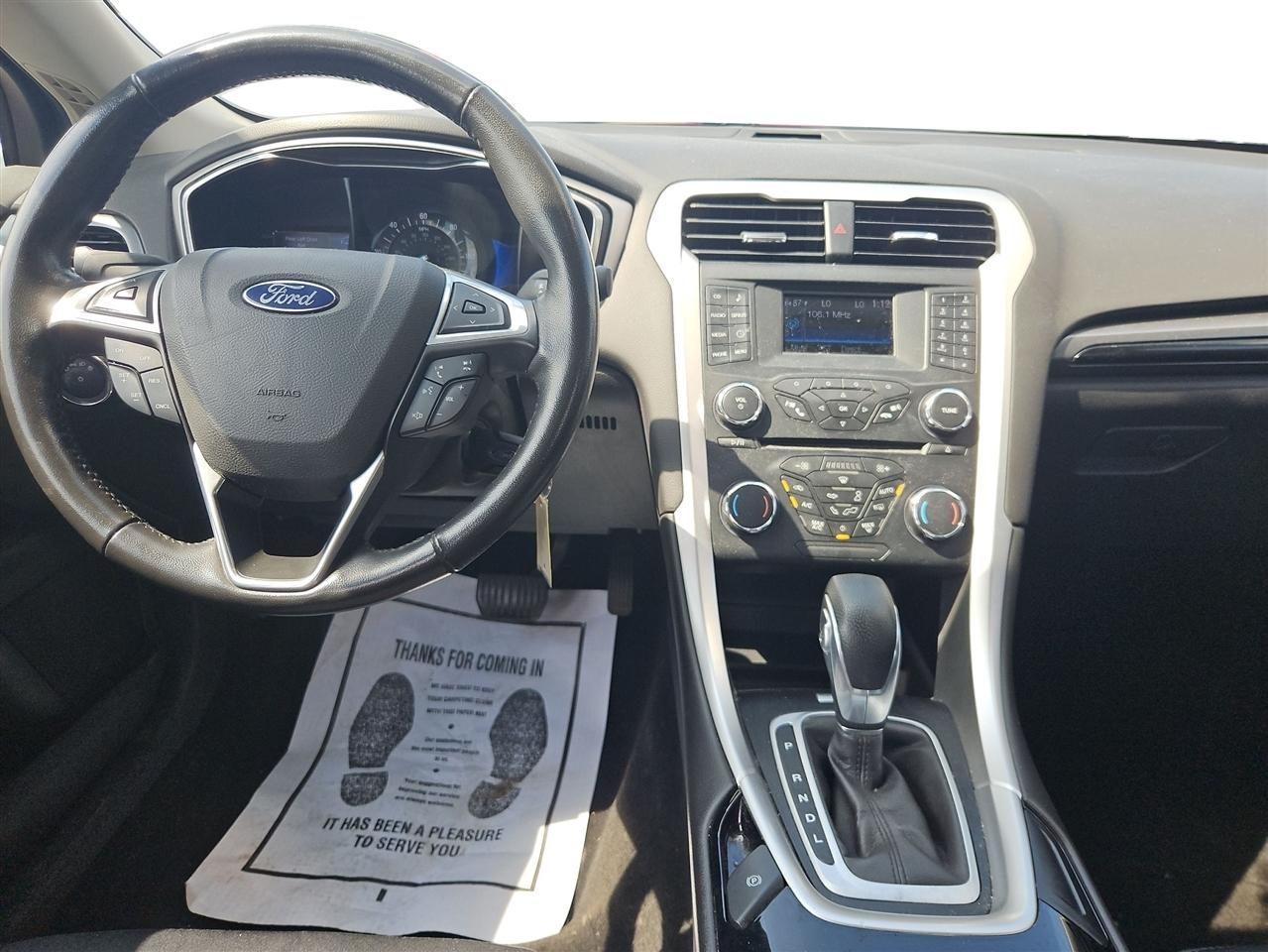 Ford Fusion Hybrid SE 2013