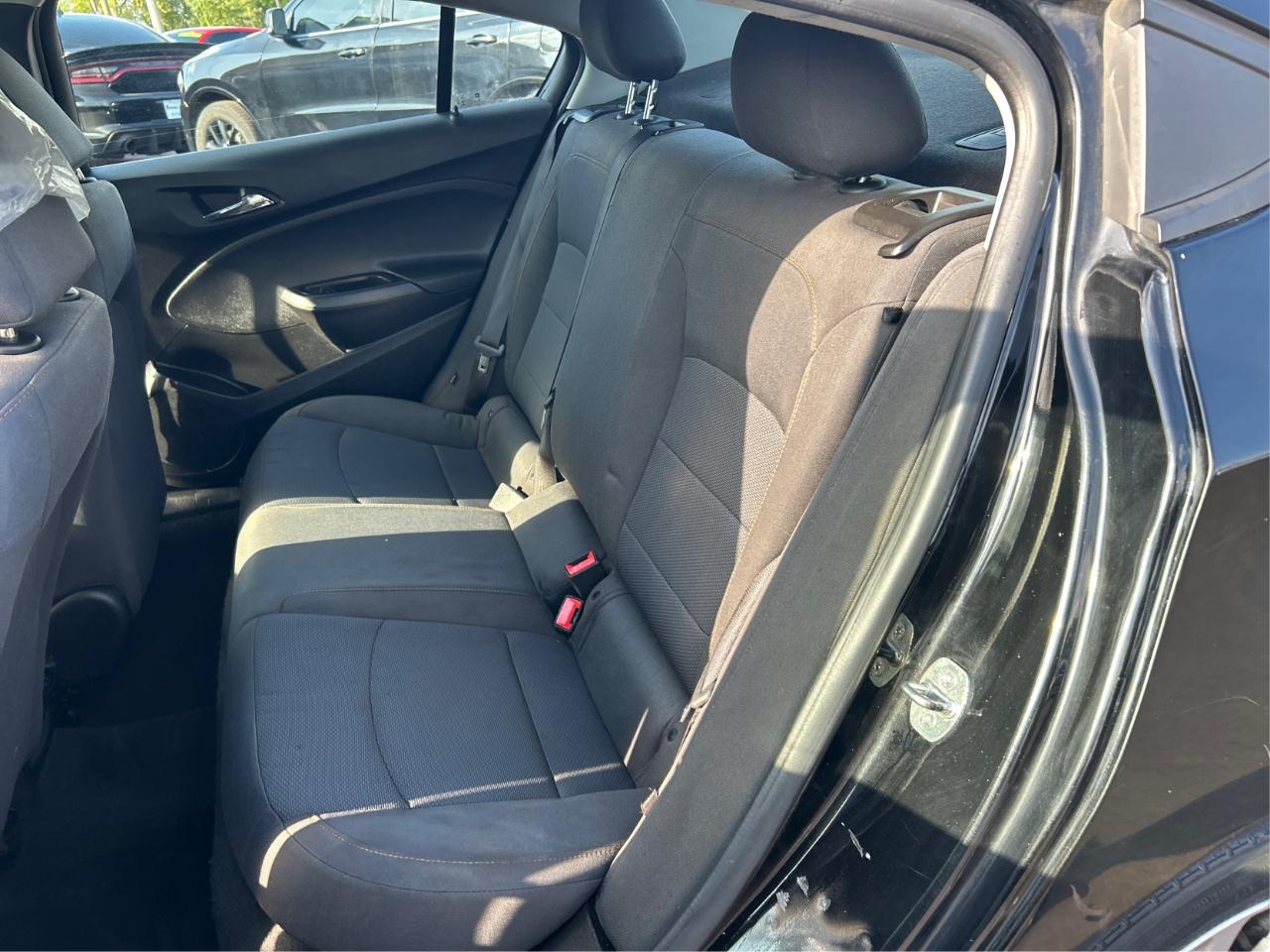 Chevrolet Cruze LS Auto 2019