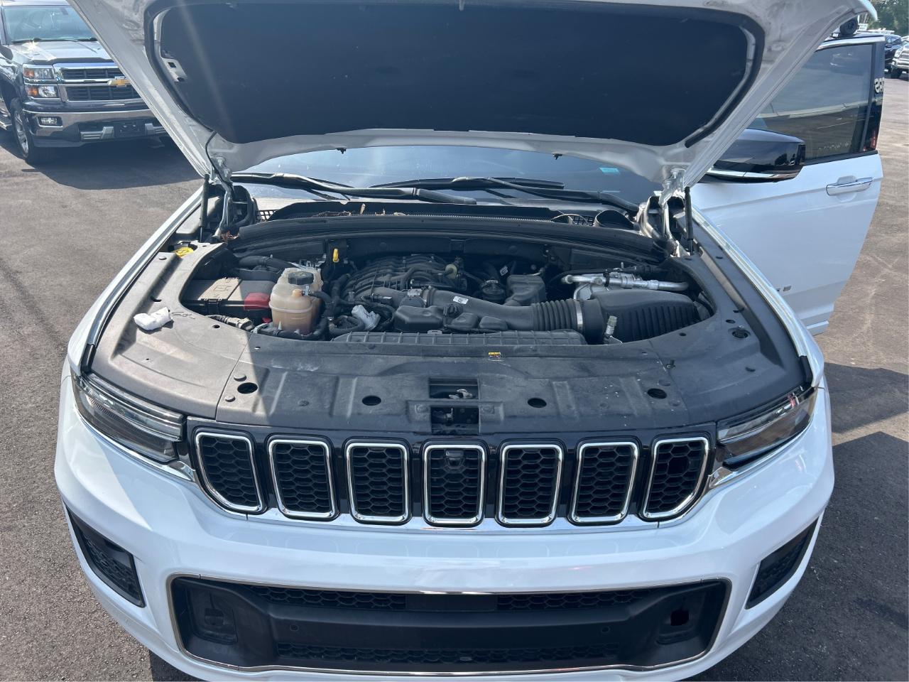 Jeep Grand Cherokee L Overland 4WD 2024