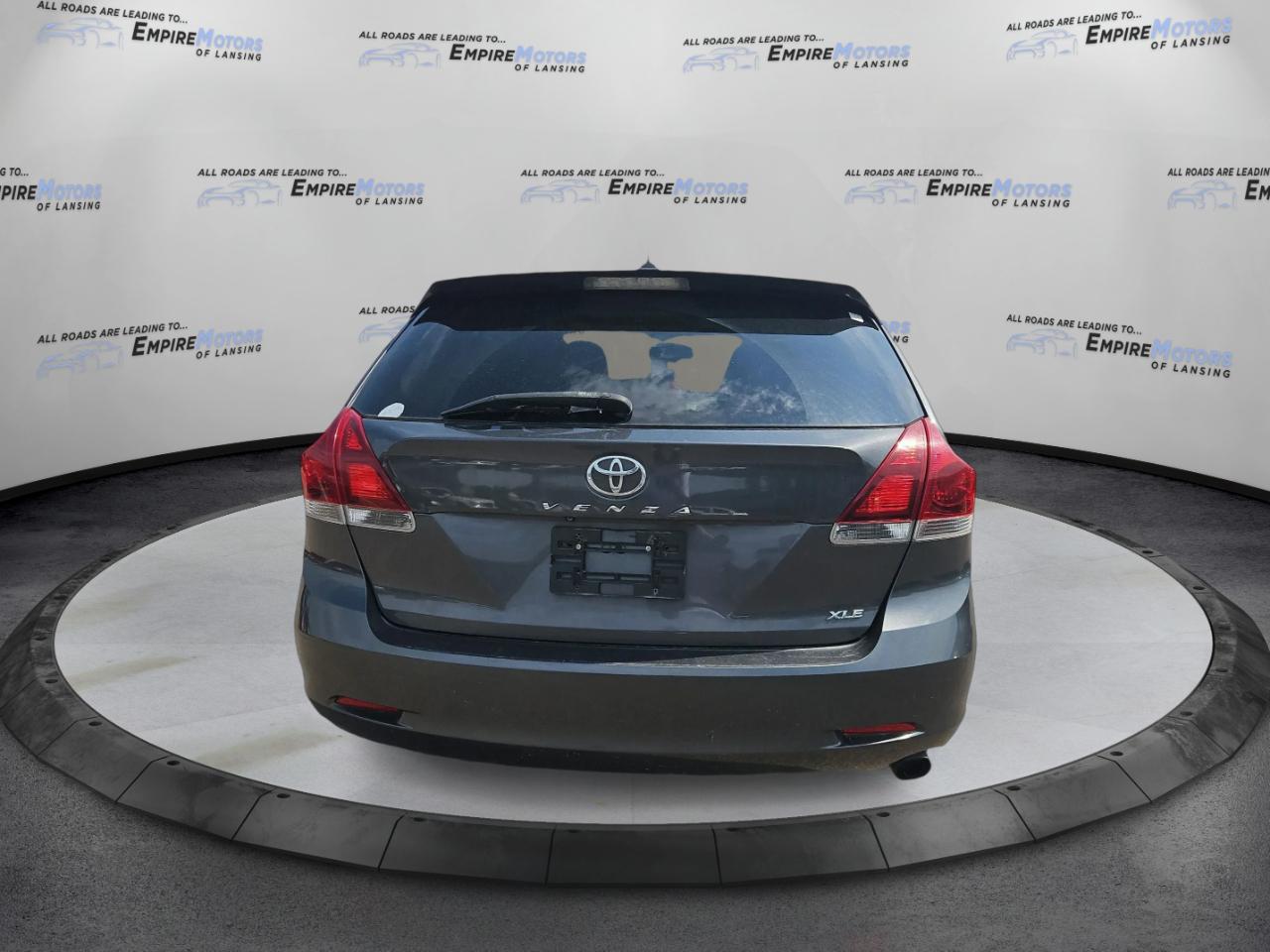 Toyota Venza LE I4 FWD 2013