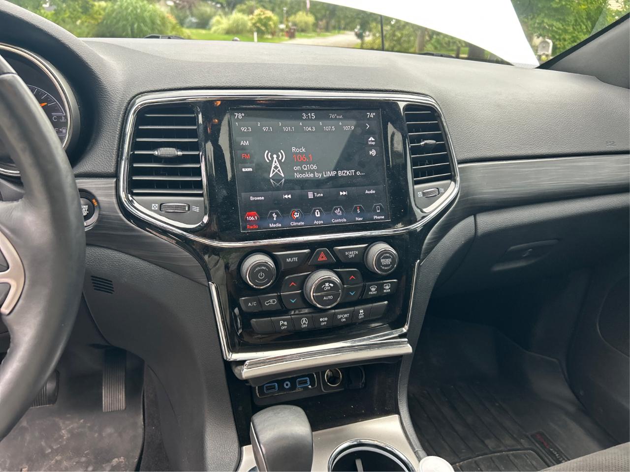 Jeep Grand Cherokee Laredo 4WD 2019