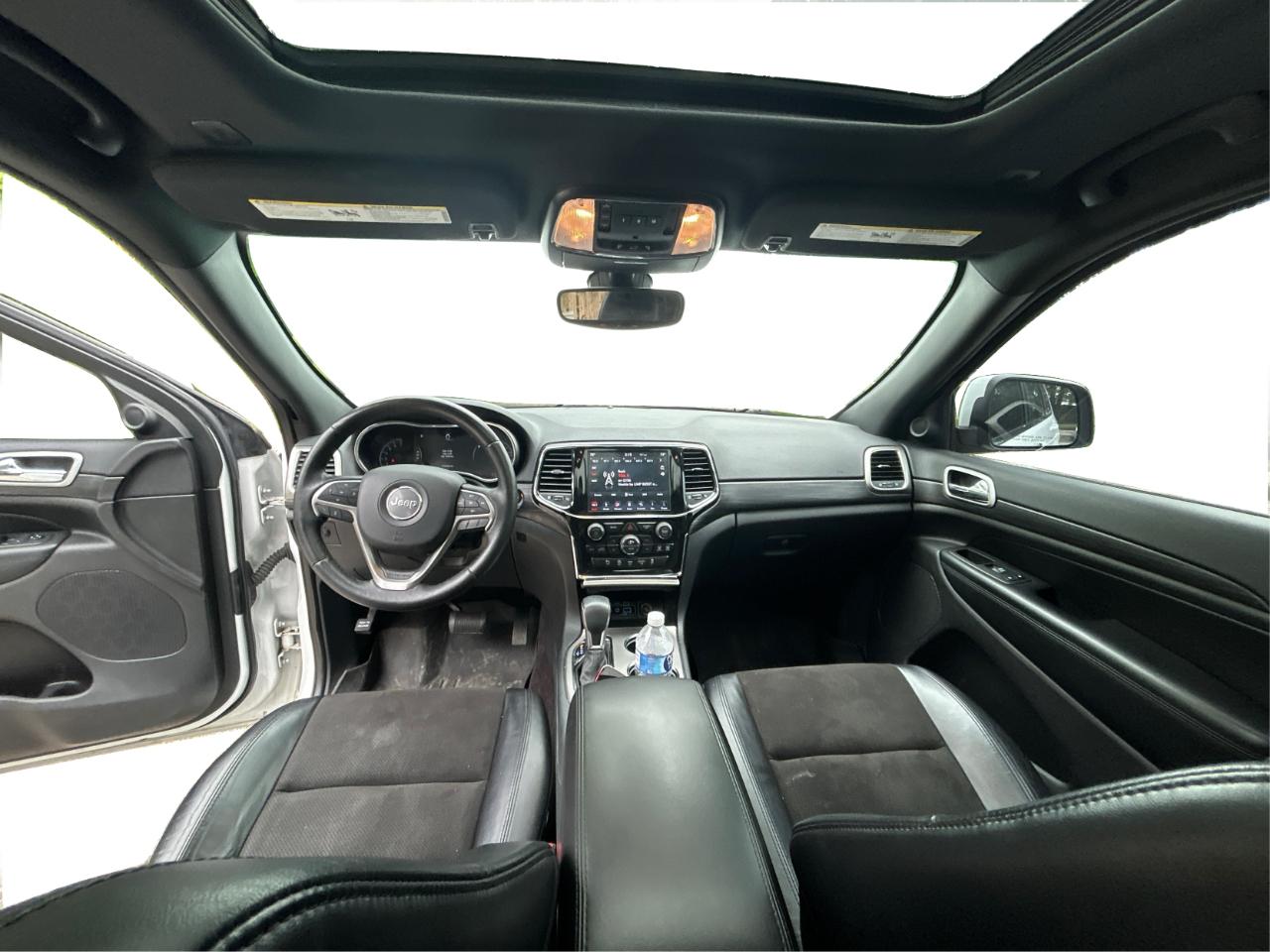 Jeep Grand Cherokee Laredo 4WD 2019