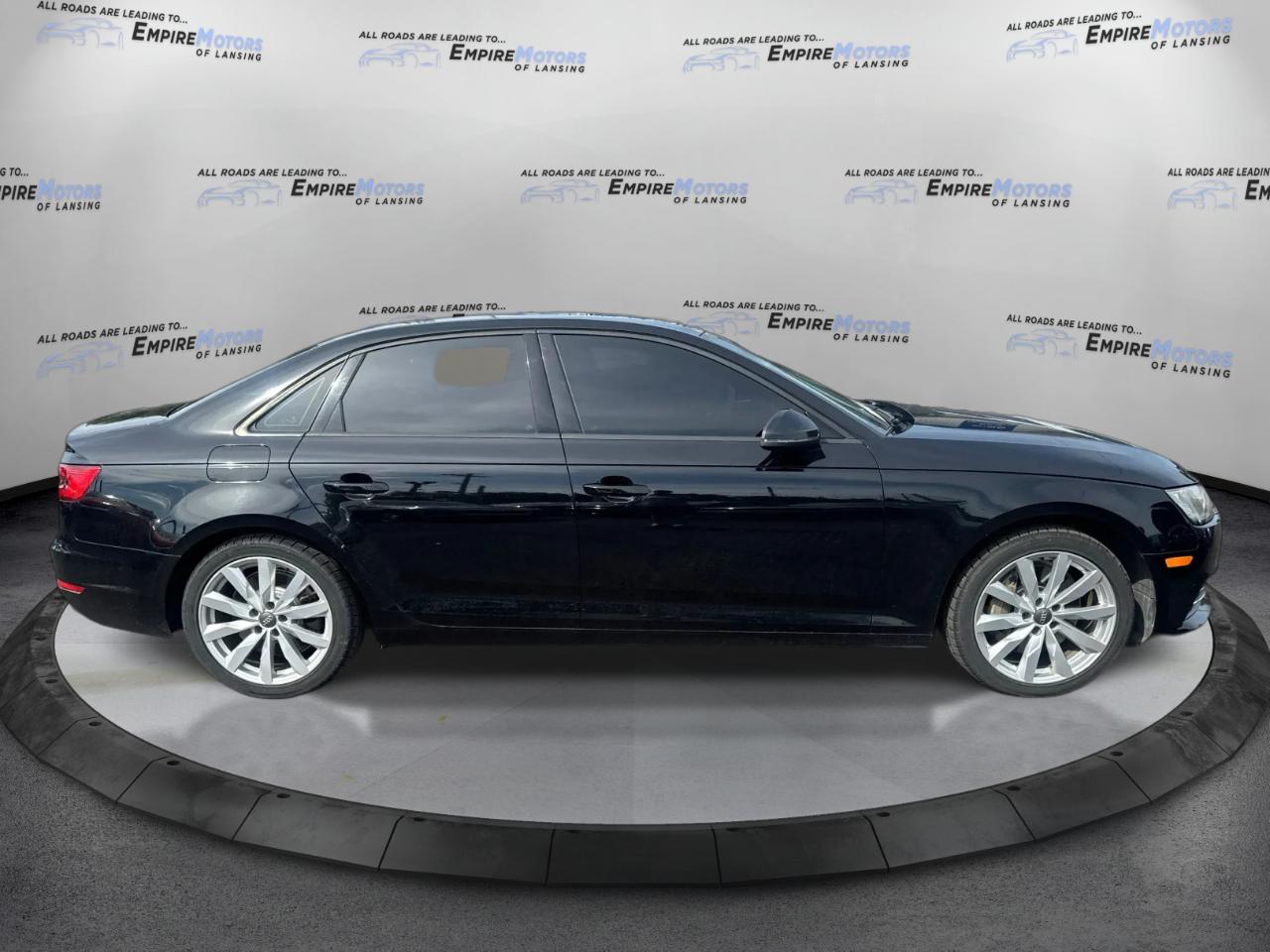Audi A4 2.0T Premium quattro Sedan 2017