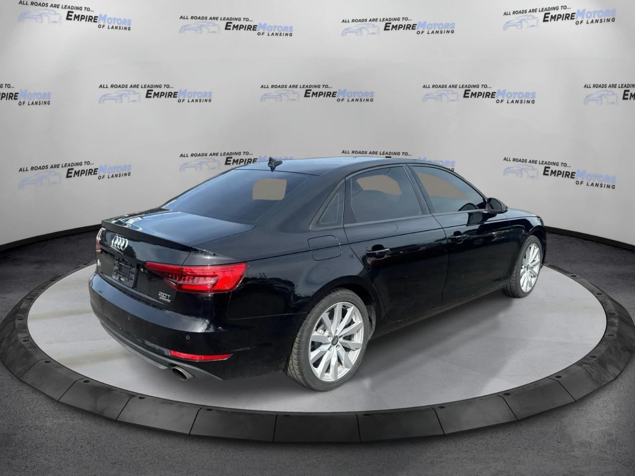 Audi A4 2.0T Premium quattro Sedan 2017