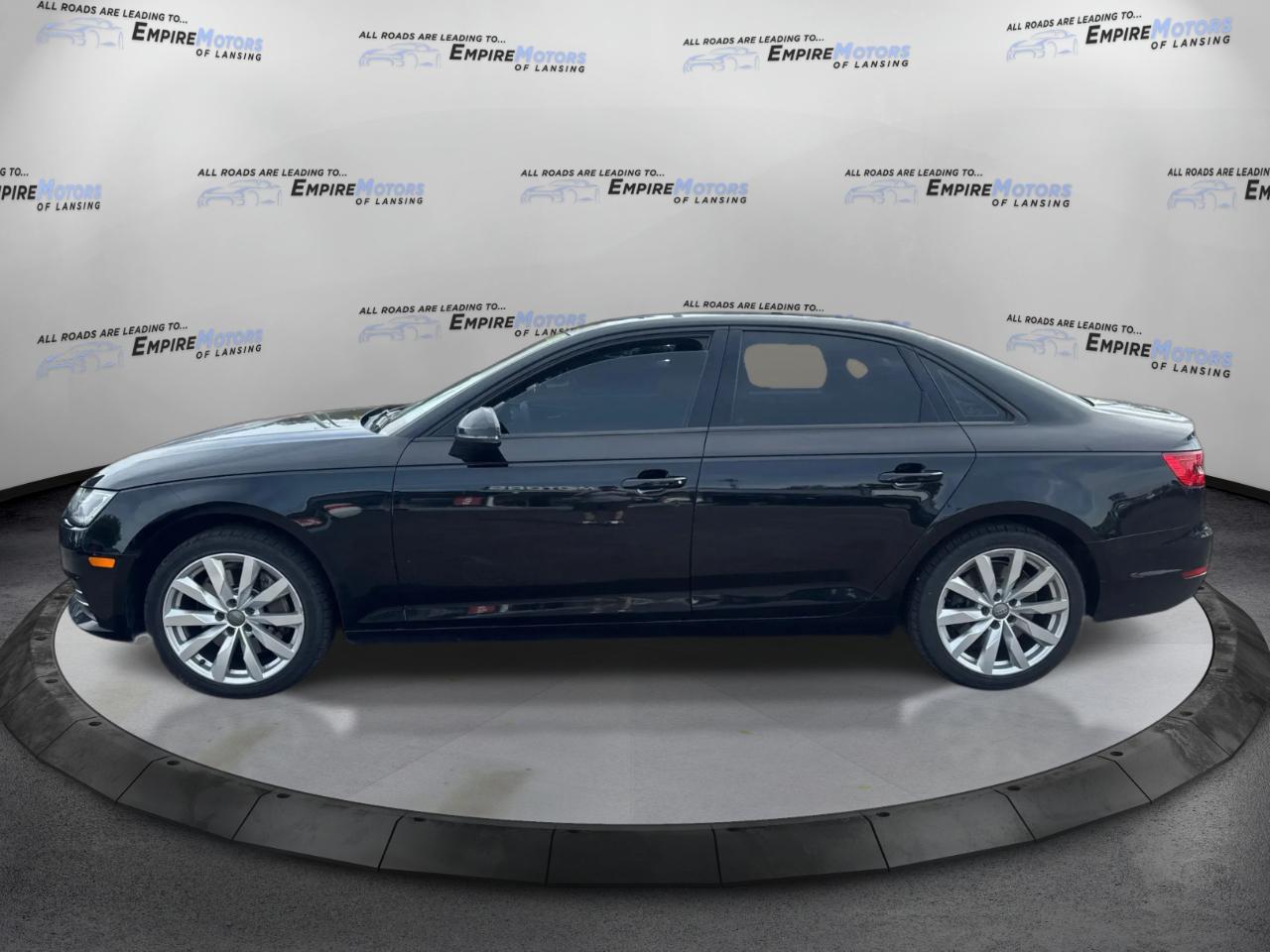 Audi A4 2.0T Premium quattro Sedan 2017