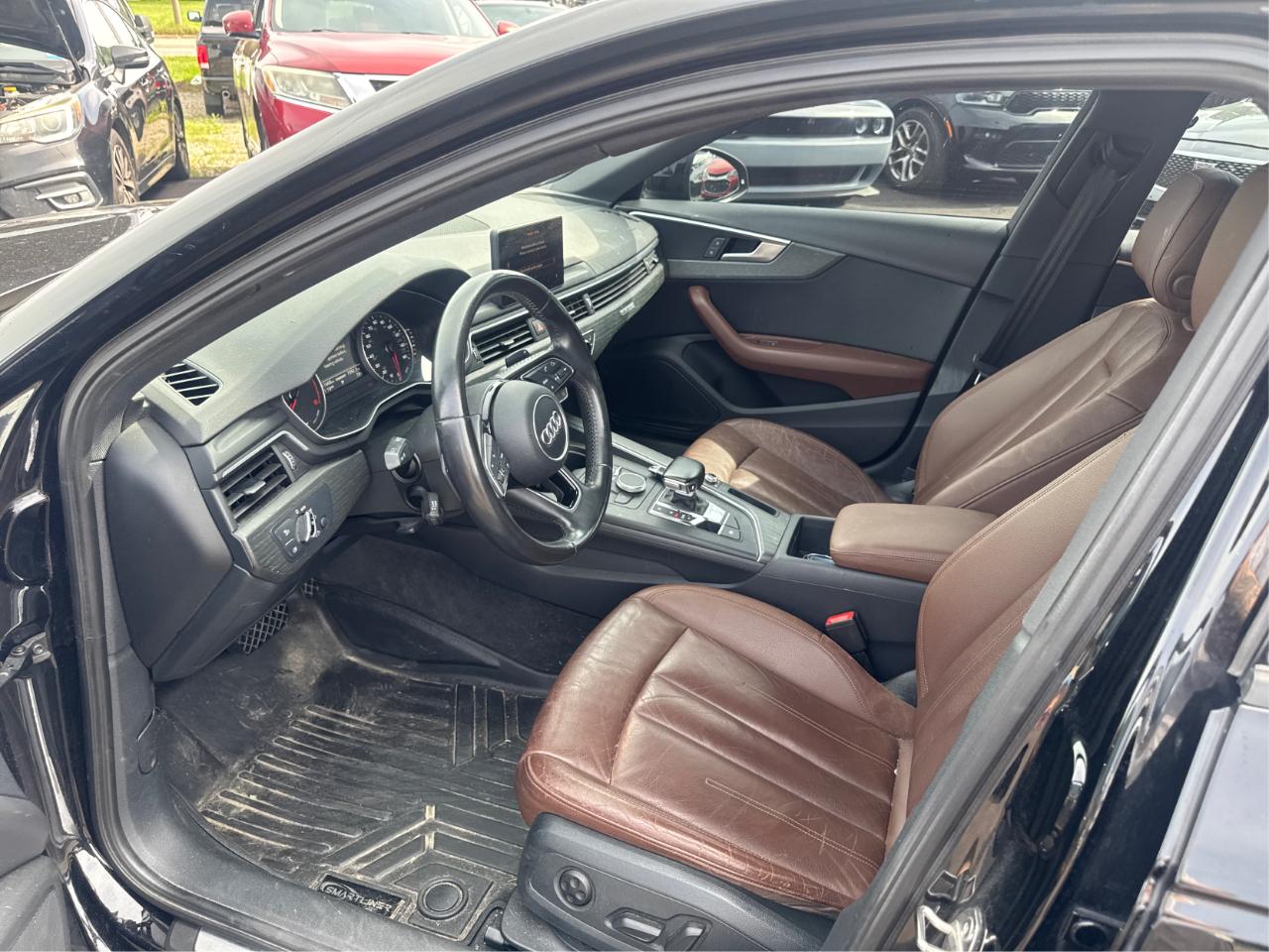 Audi A4 2.0T Premium quattro Sedan 2017