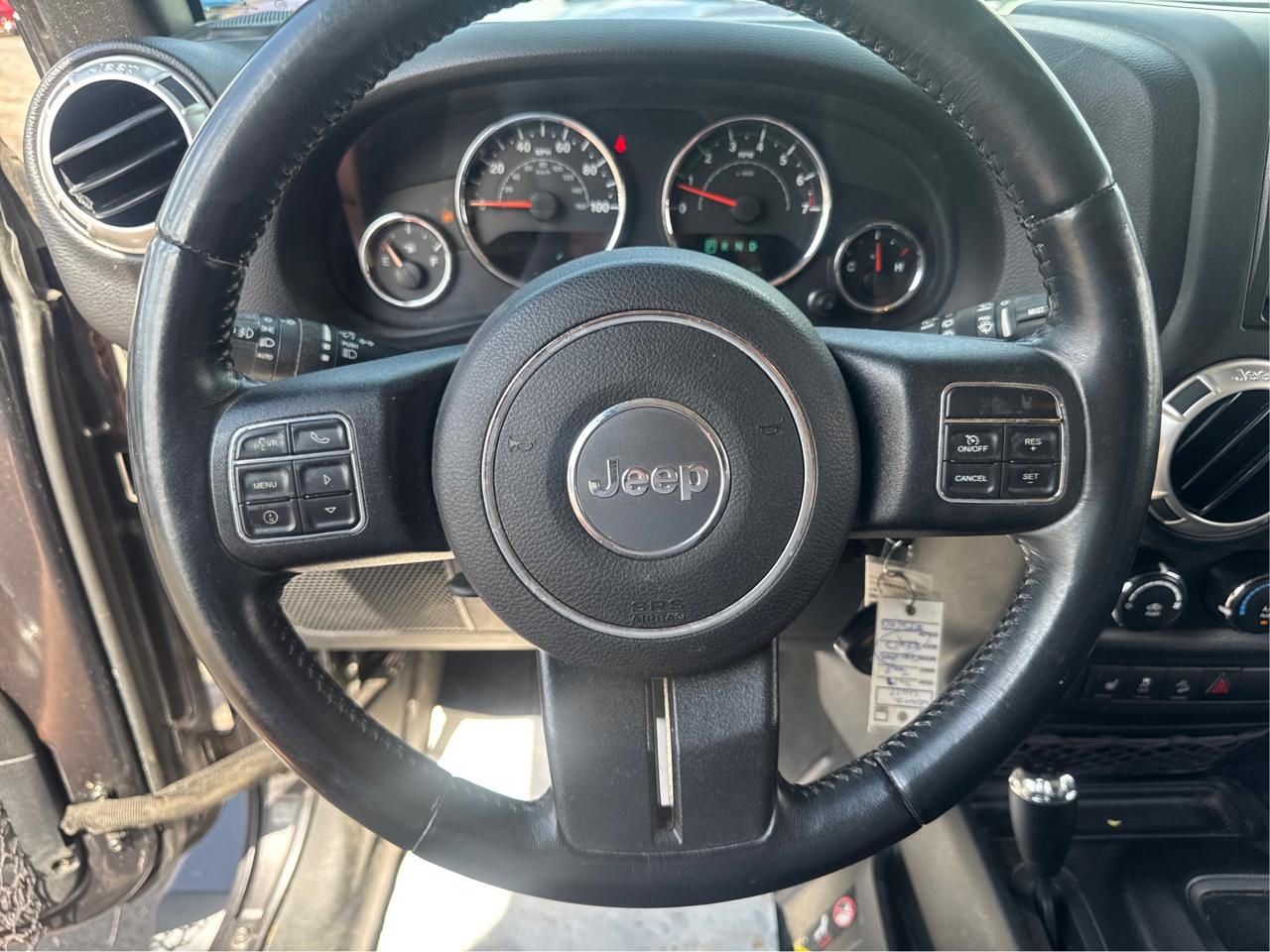 Jeep Wrangler Unlimited Sahara 4WD 2017