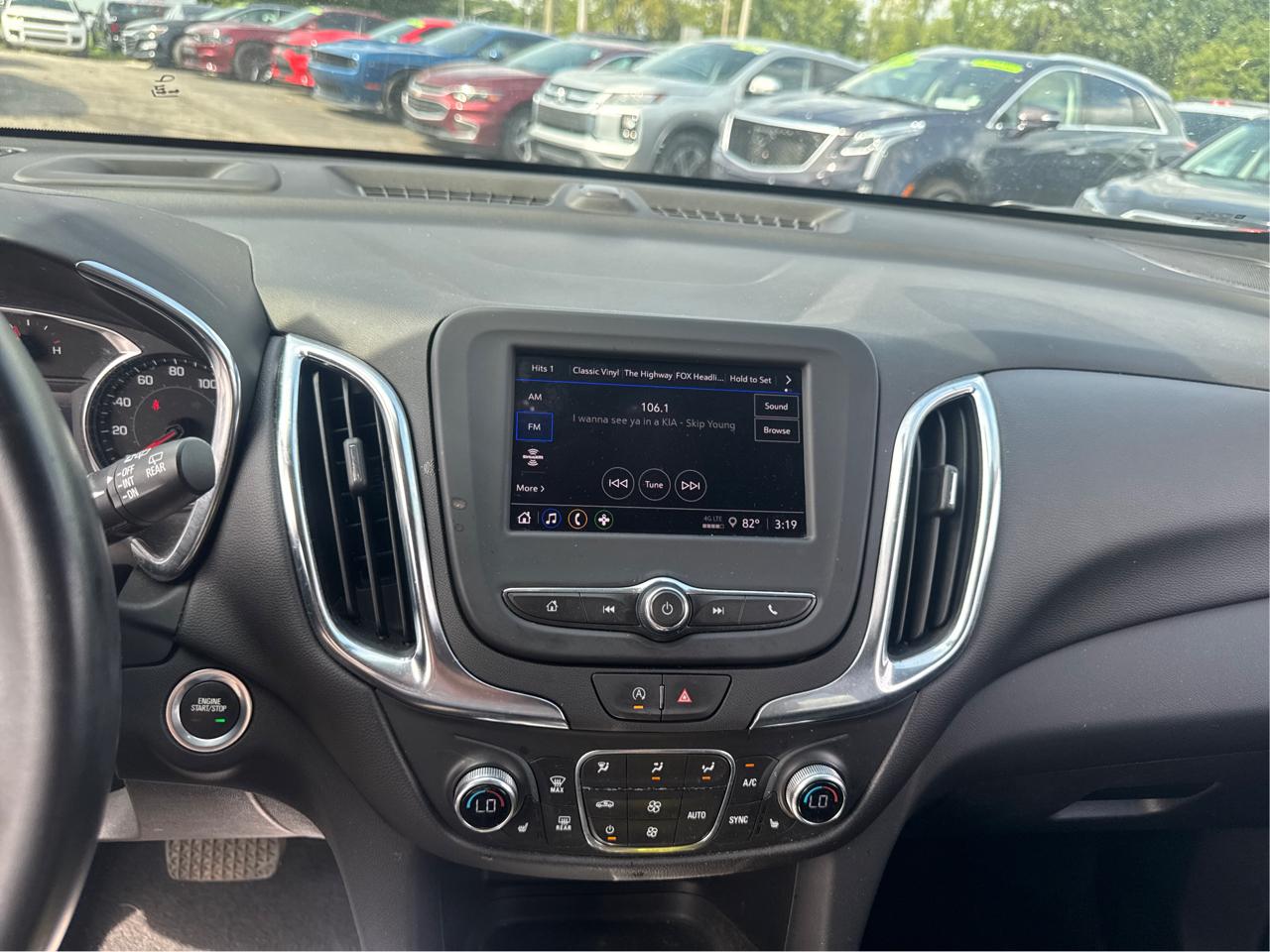 Chevrolet Equinox LT 2WD 2024