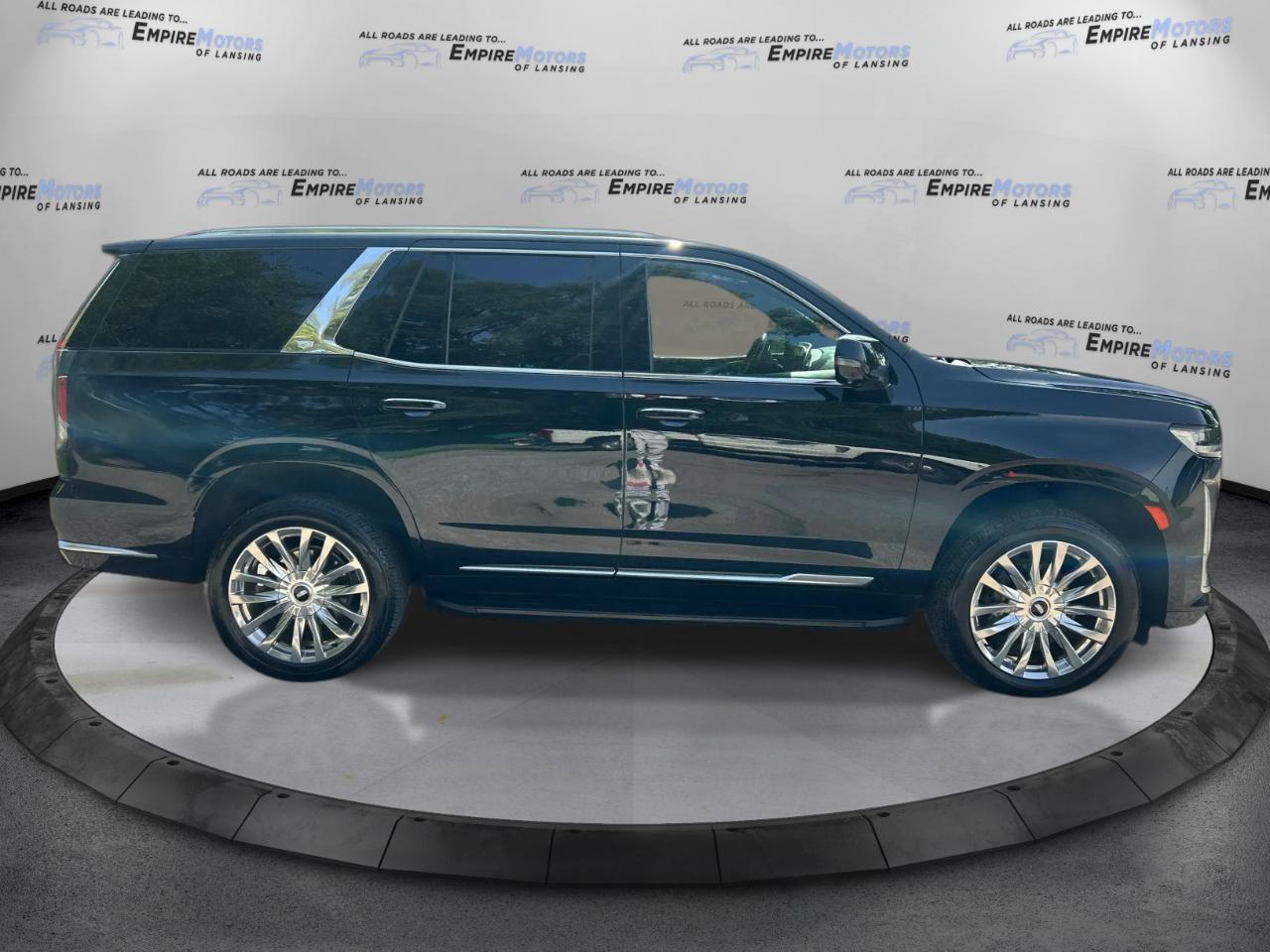 Cadillac Escalade 4WD 4dr Premium Luxury 2022
