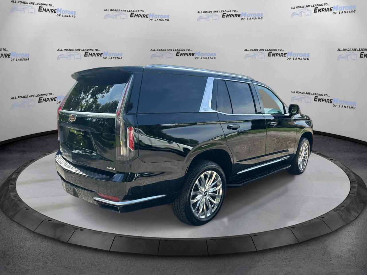 Cadillac Escalade 4WD 4dr Premium Luxury 2022