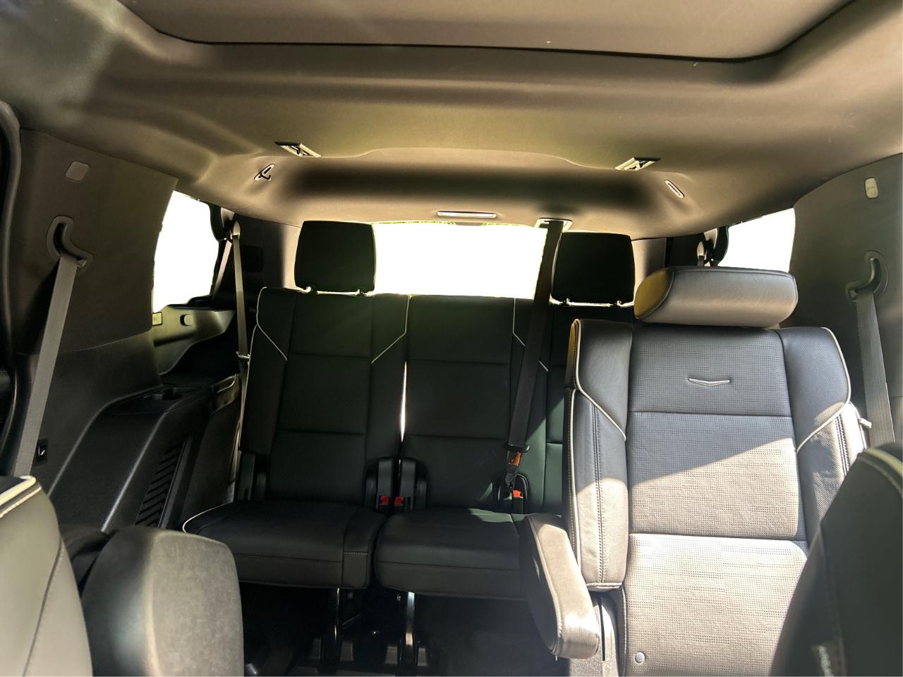 Cadillac Escalade 4WD 4dr Premium Luxury 2022