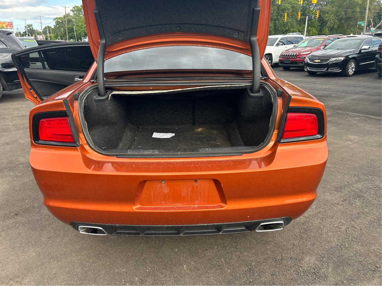 Dodge Charger SE 2011