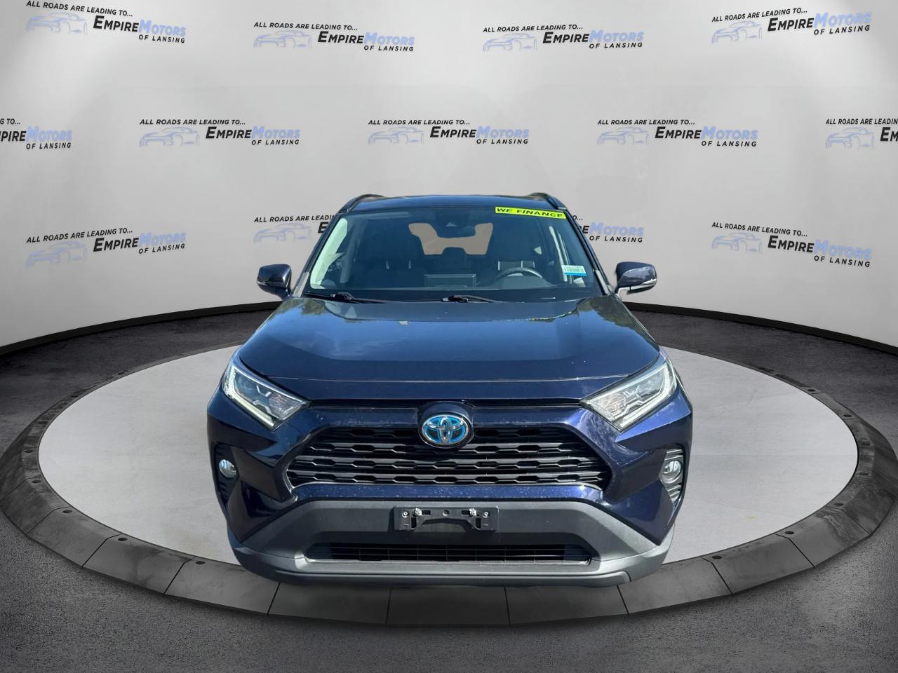 Toyota RAV4 Hybrid XLE 2021