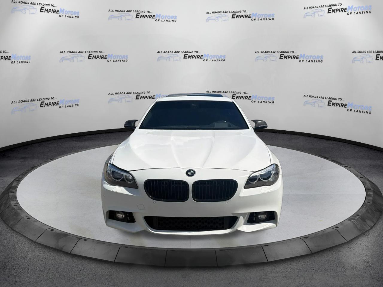 BMW 5-Series 550i xDrive 2016