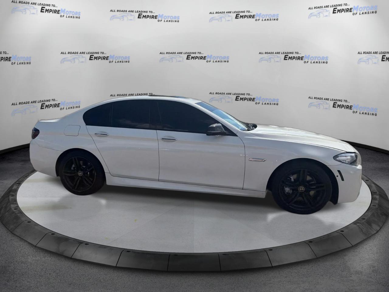 BMW 5-Series 550i xDrive 2016