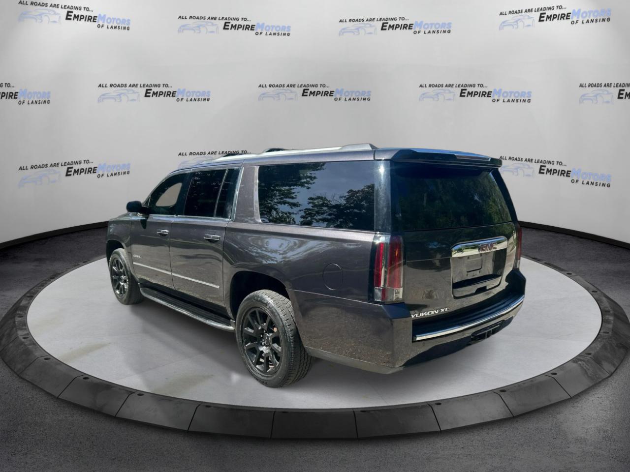 GMC Yukon Denali XL 4WD 2015