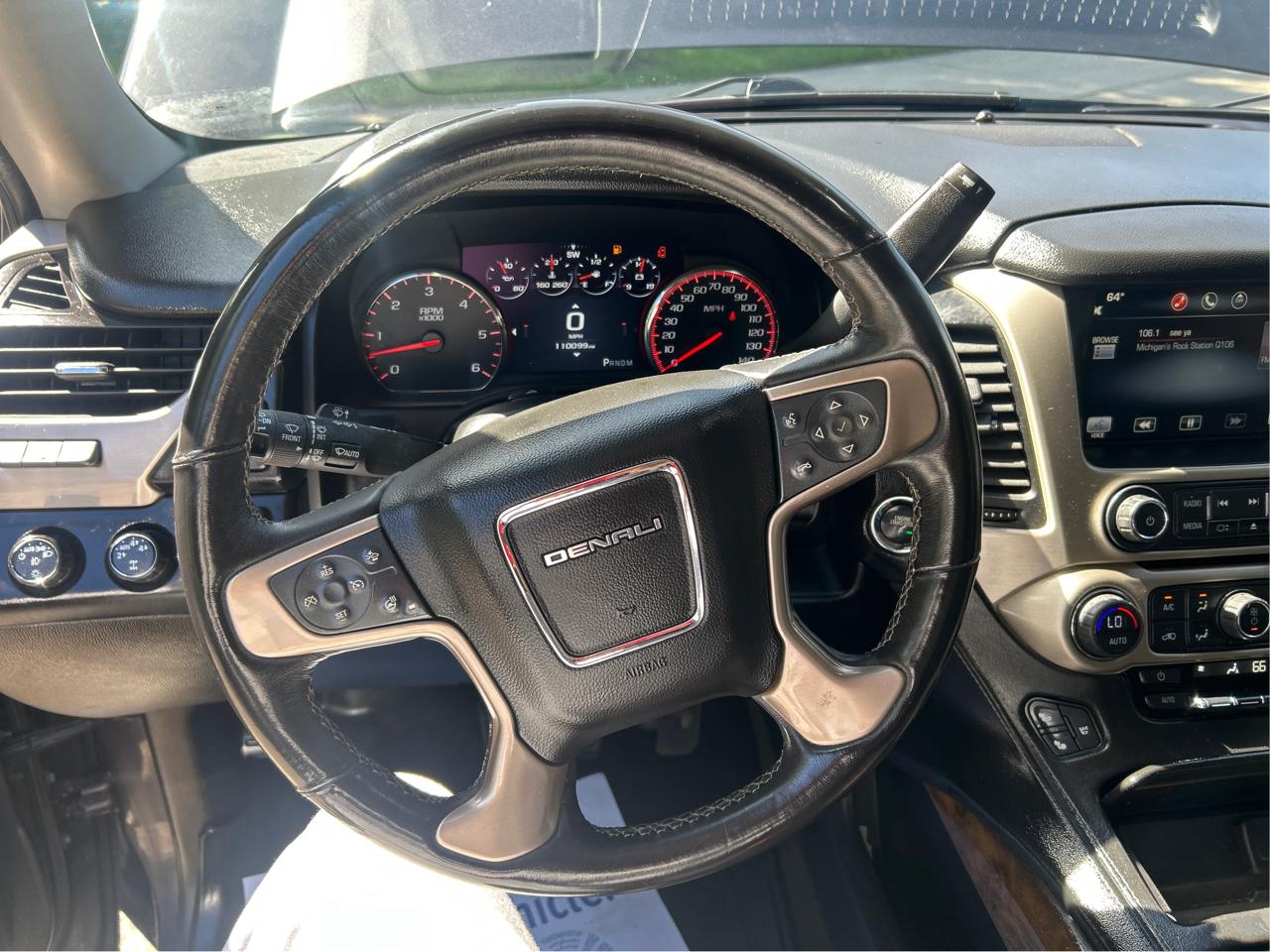 GMC Yukon Denali XL 4WD 2015