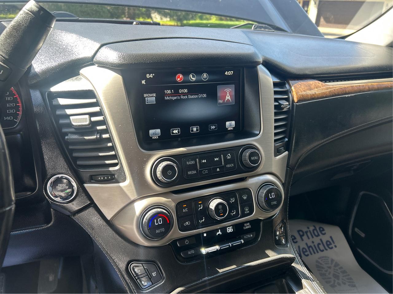GMC Yukon Denali XL 4WD 2015