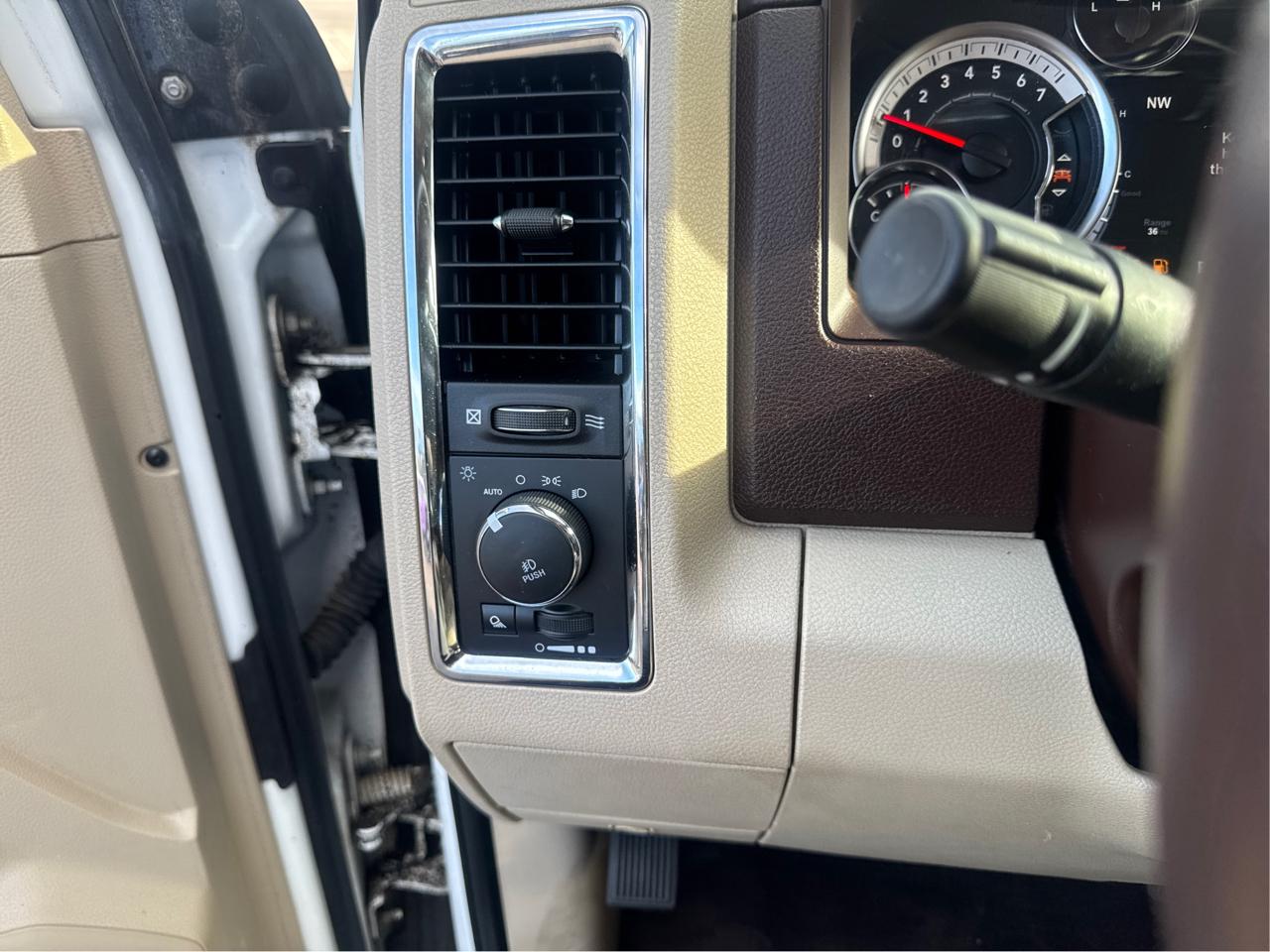 RAM 2500 Laramie Crew Cab SWB 4WD 2018
