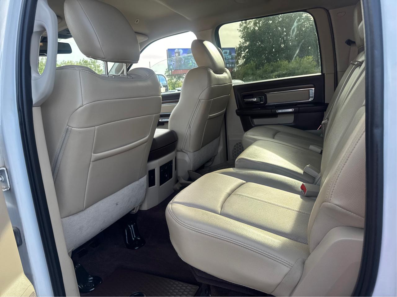RAM 2500 Laramie Crew Cab SWB 4WD 2018